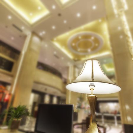 Yutong Hotel Guangzhou Dış mekan fotoğraf