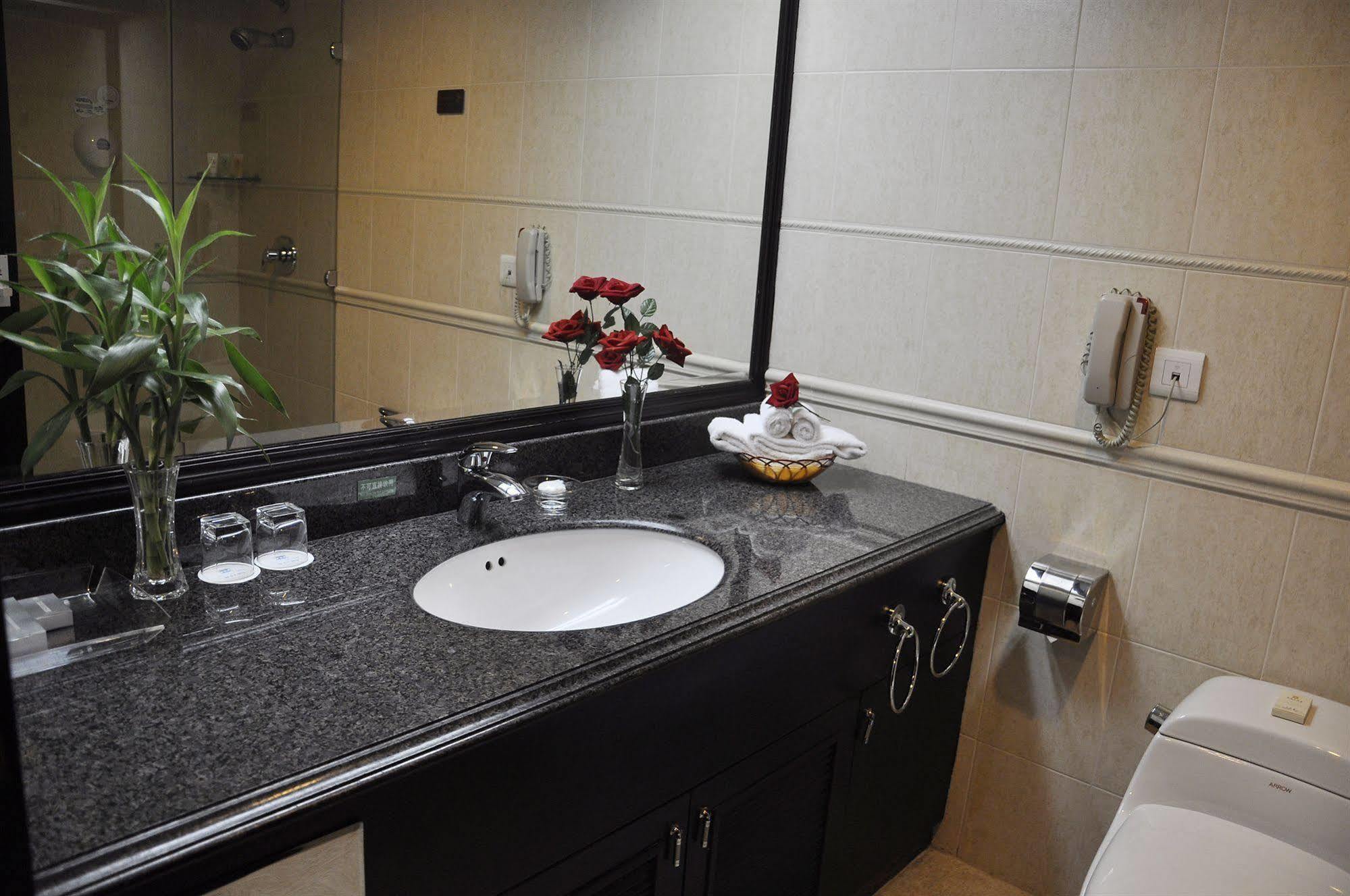 Yutong Hotel Guangzhou Oda fotoğraf